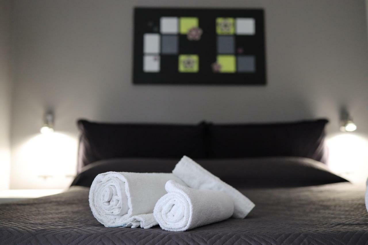 Cavour37 Rooms ปาแลร์โม ภายนอก รูปภาพ