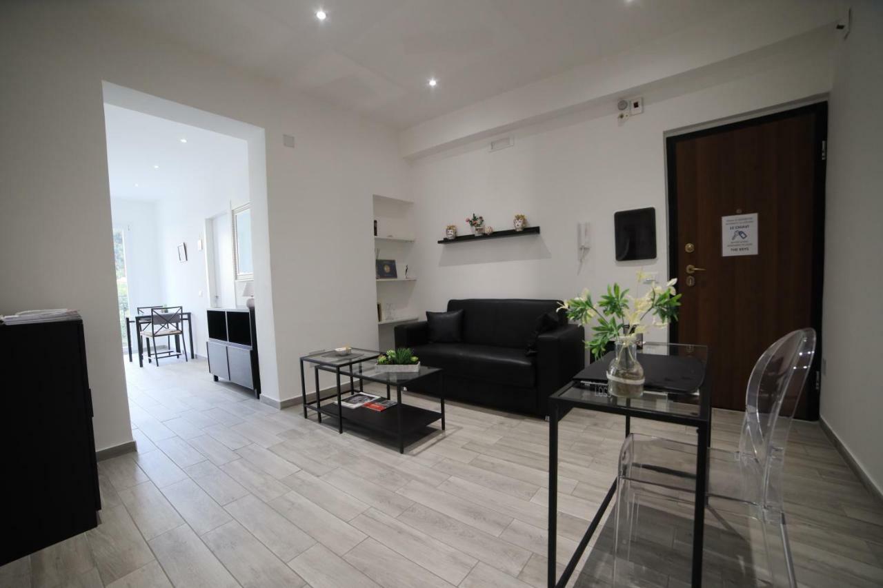 Cavour37 Rooms ปาแลร์โม ภายนอก รูปภาพ