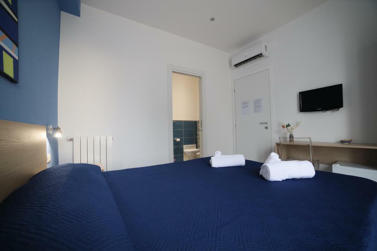Cavour37 Rooms ปาแลร์โม ภายนอก รูปภาพ