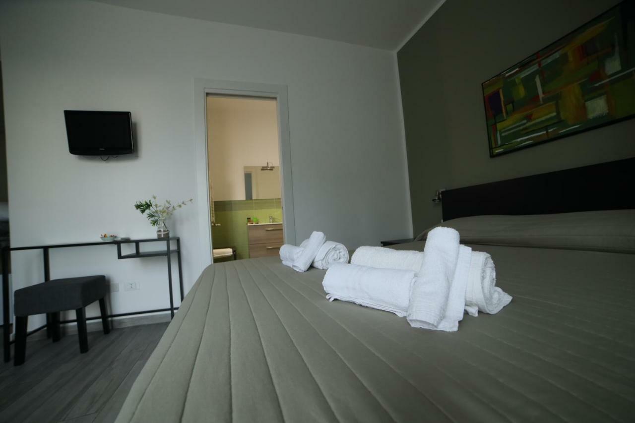 Cavour37 Rooms ปาแลร์โม ภายนอก รูปภาพ